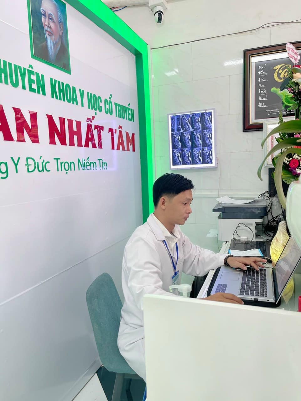 Chuyên khoa y học cổ truyền Đoàn Nhất Tâm